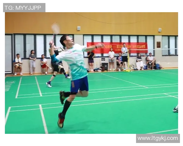 西安羽毛球队在全国配合排行榜中荣获第三名展现实力与团队合作精神 西安羽毛球队在全国配合排行榜中荣获第三名展现实力与团队合作精神