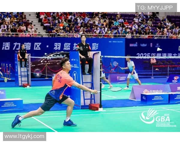 重庆羽毛球队防反战术革新探秘助力竞技水平提升