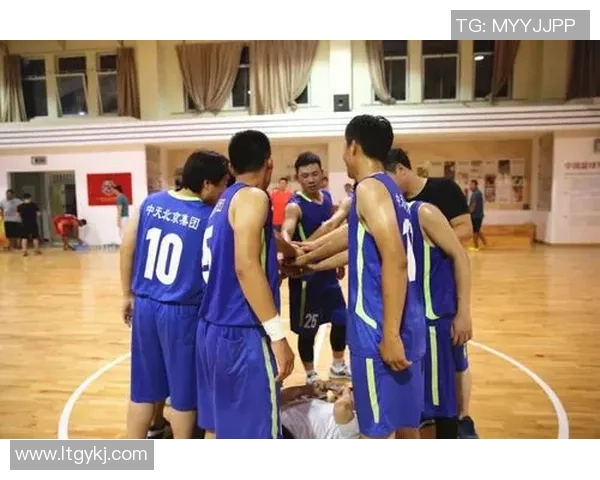 广州篮球队荣登篮球配合排行榜第一名展现团队默契与实力